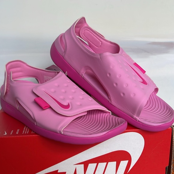 NIKE SUNRAY ADJUST 5 (GS/PS)
PSYCHIC PINK/LASER FUCHSIA Sandals - Picture 4 of 16